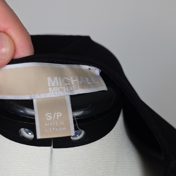 Michael Michael Kors Black Lace-Up Top with Flared Sleeves – Size S - Picture 4 of 9